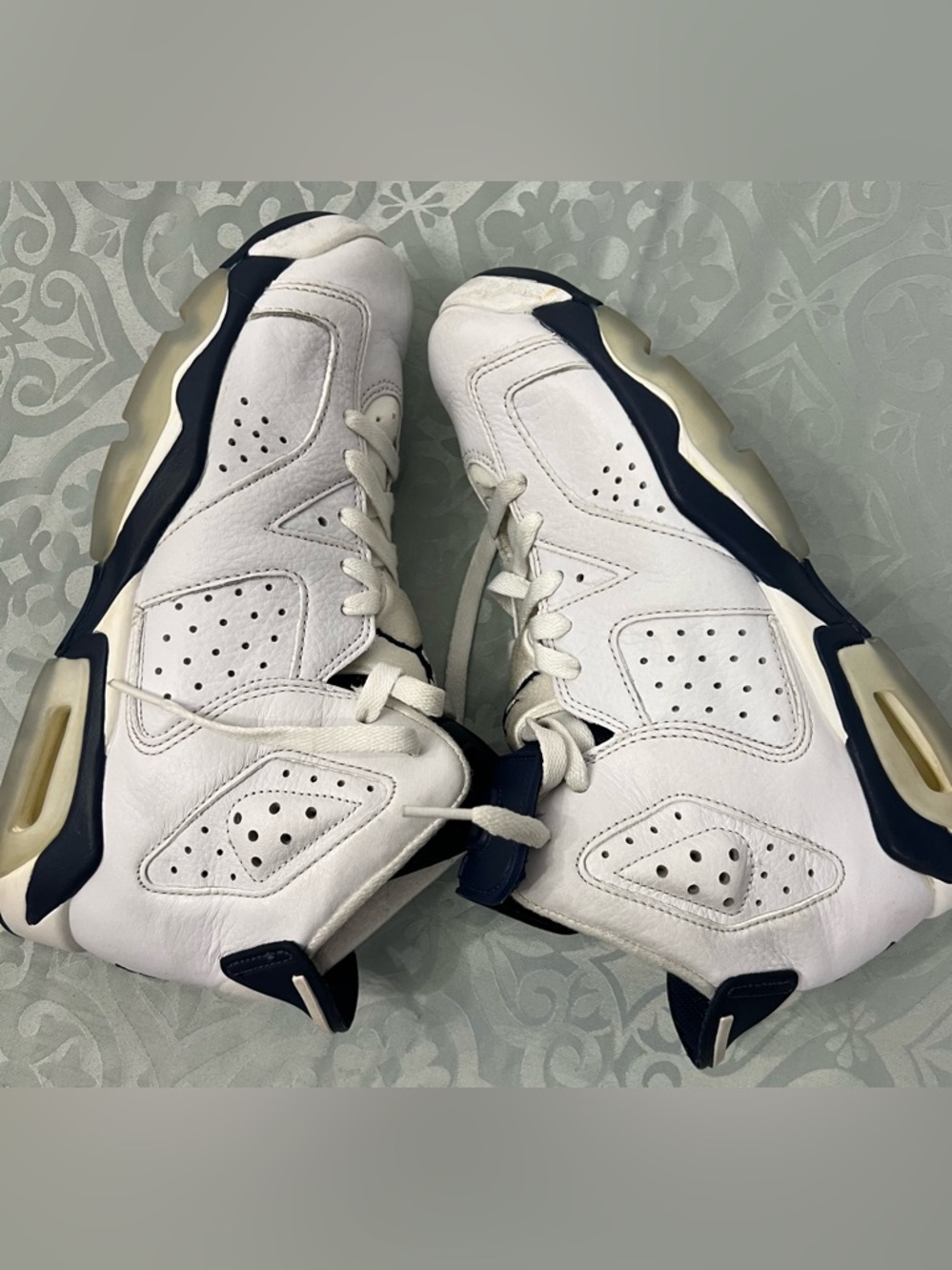 Jordan 6 Retro Midnight White and Navy Basketball Sneakers size 7
